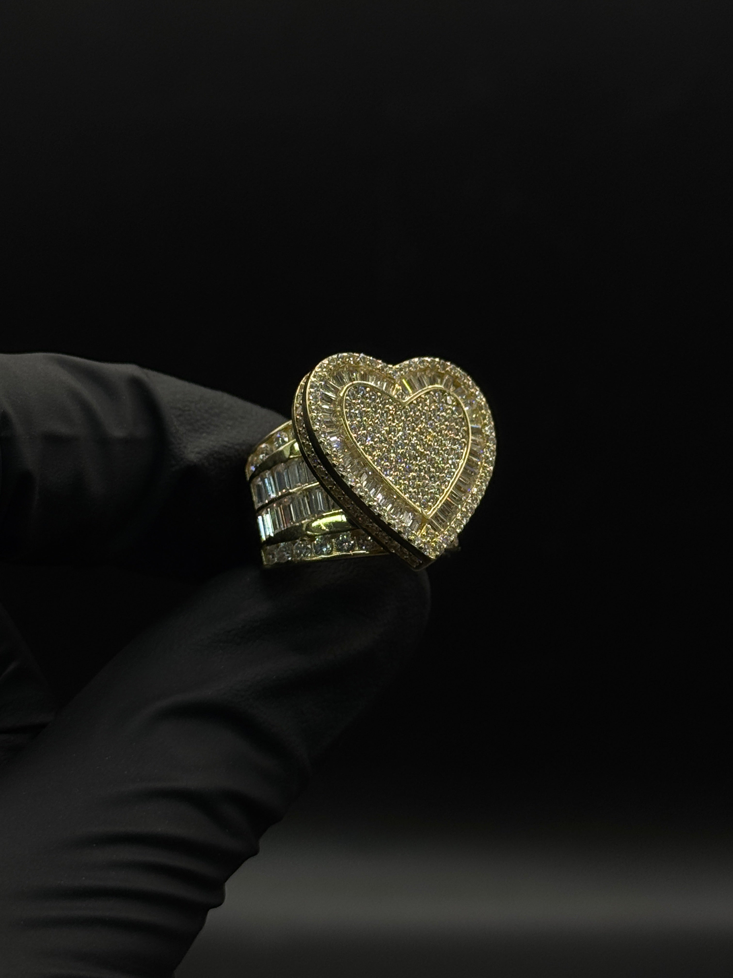 Womens Heart Ring image 0