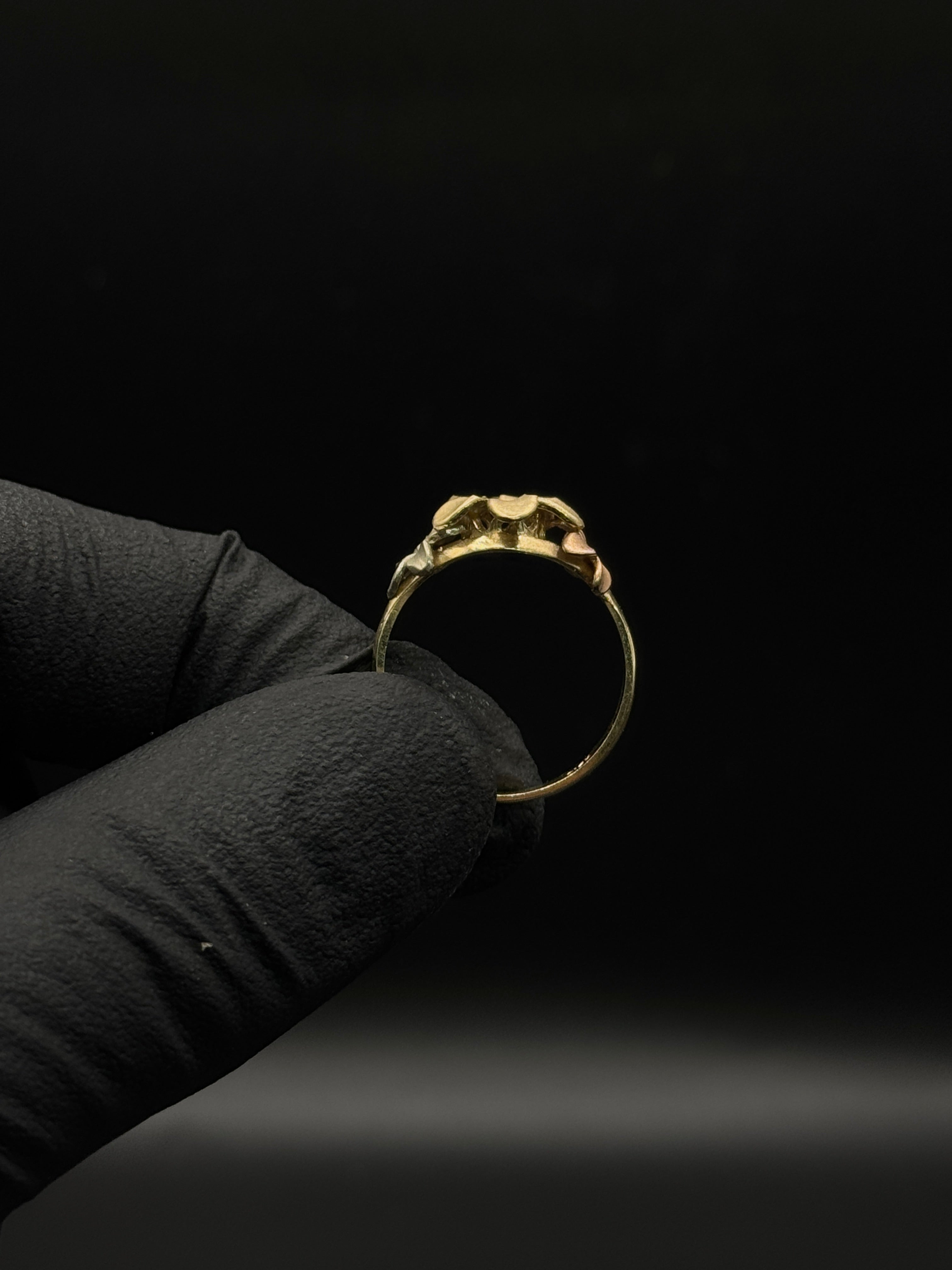 Womens 3 Tone Flower Ring image 1