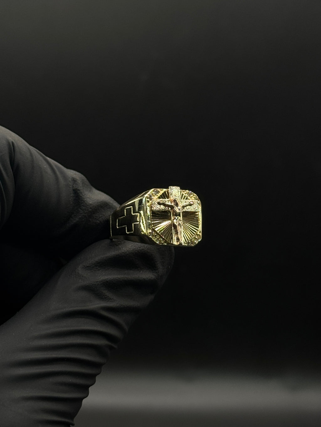 Mens Cross Ring image 0