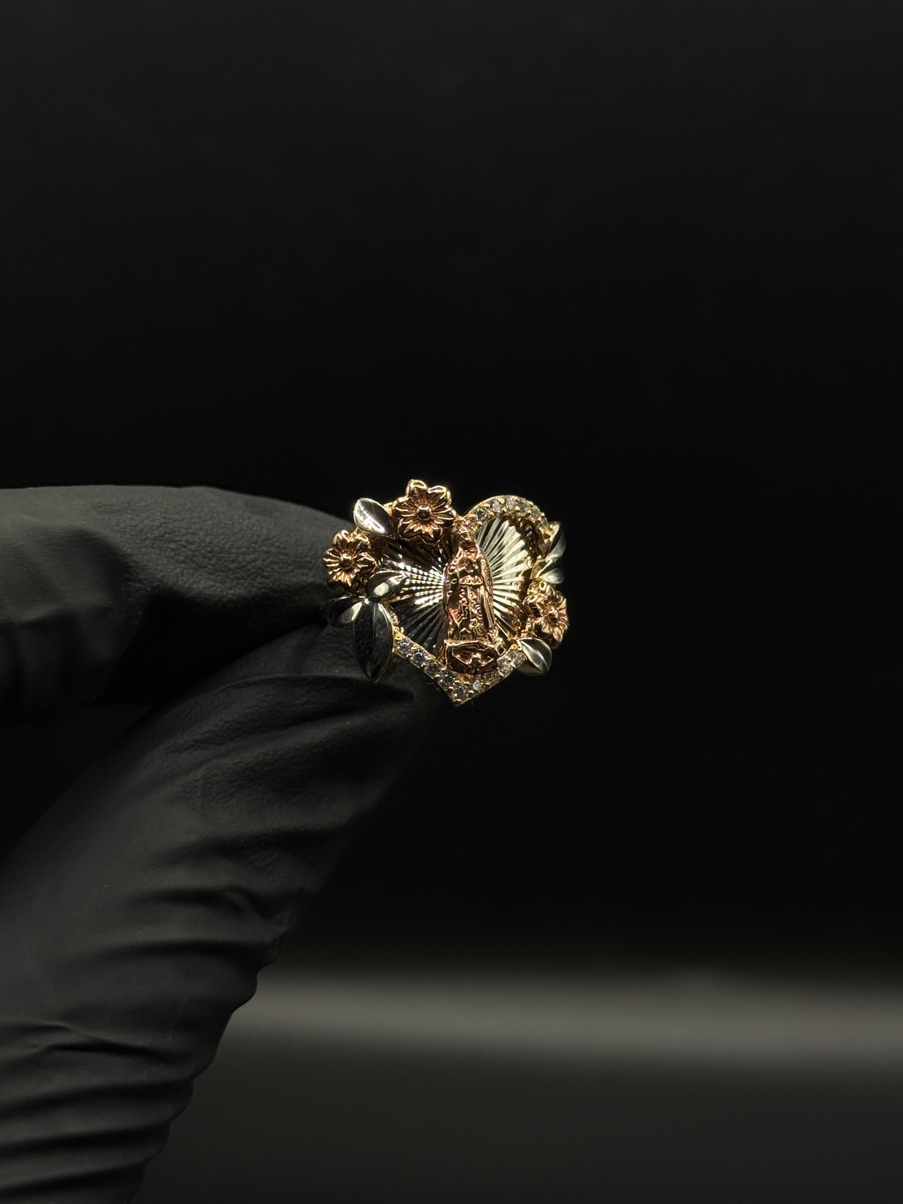 Womens Heart Guadalupe Ring image 0