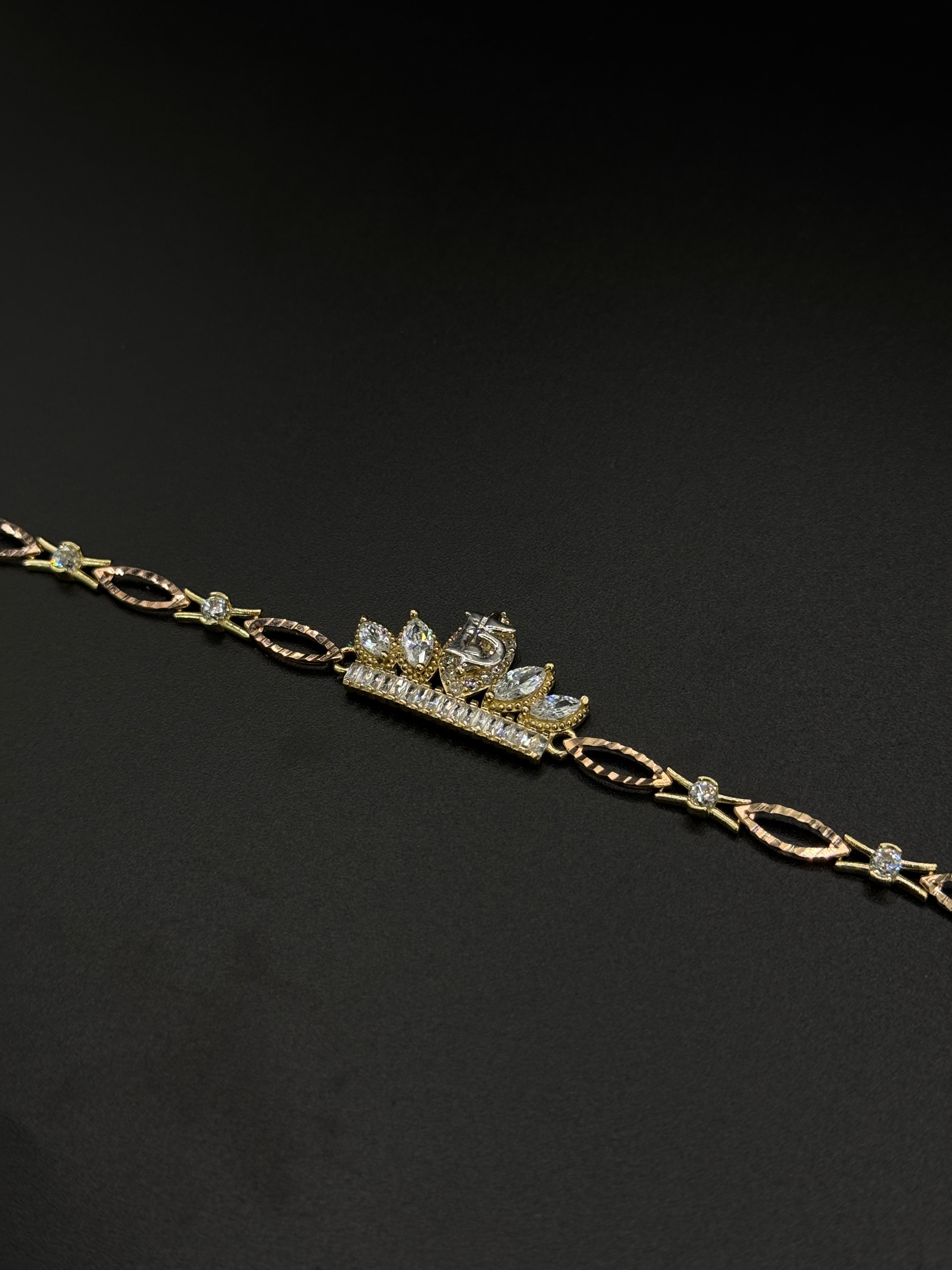 Women's Crown Quinceañera Bracelet image 0