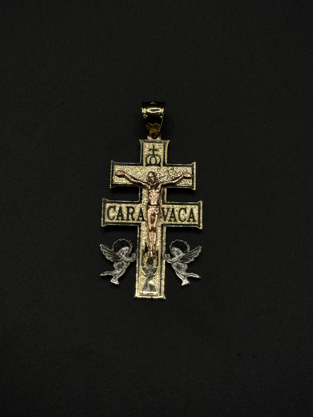 Mens Cruz de Caravaca Pendant image 1