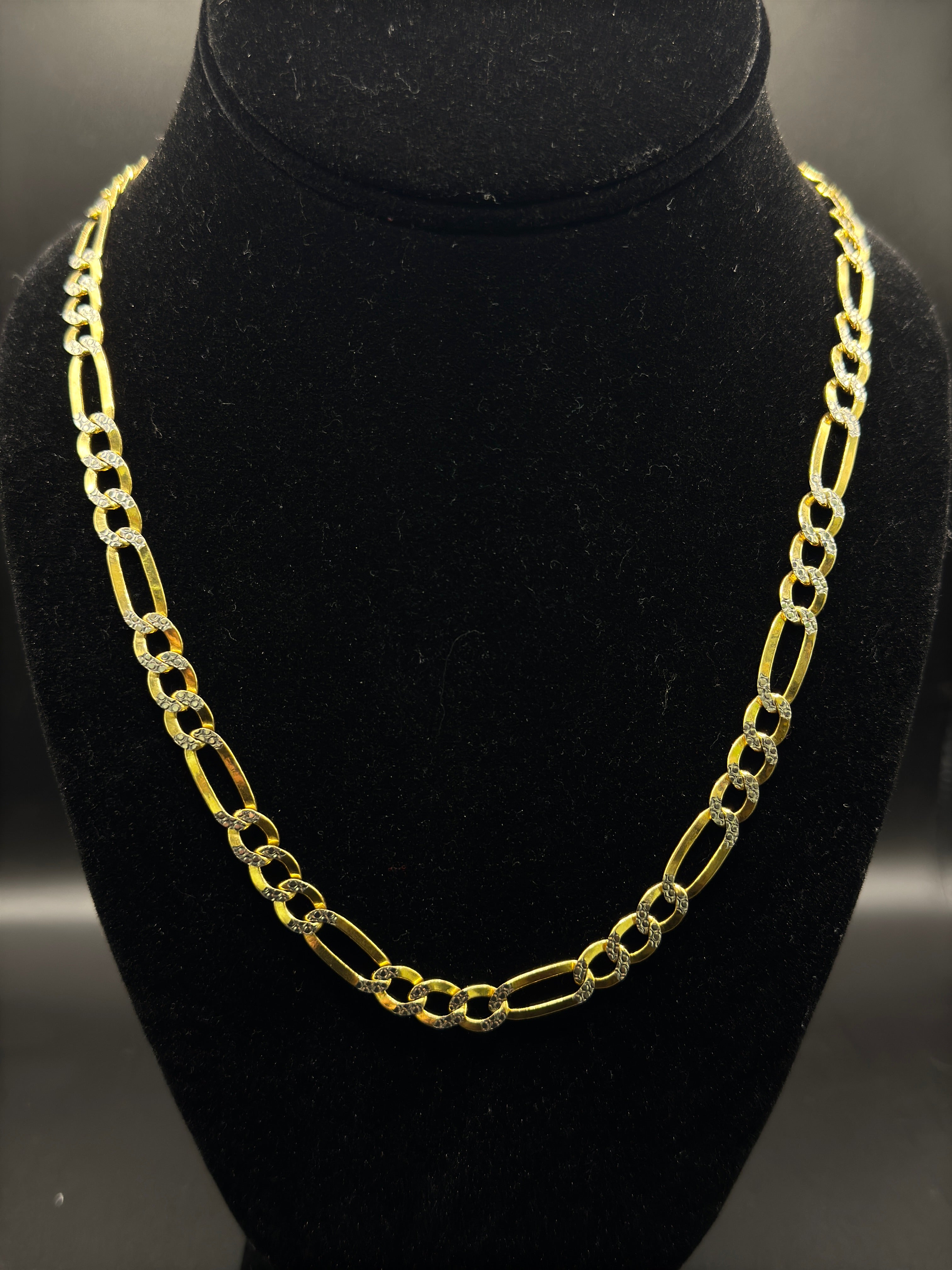 Diamond Cut Figaro Chain (Semi Hollow) (7.2mm) image 0