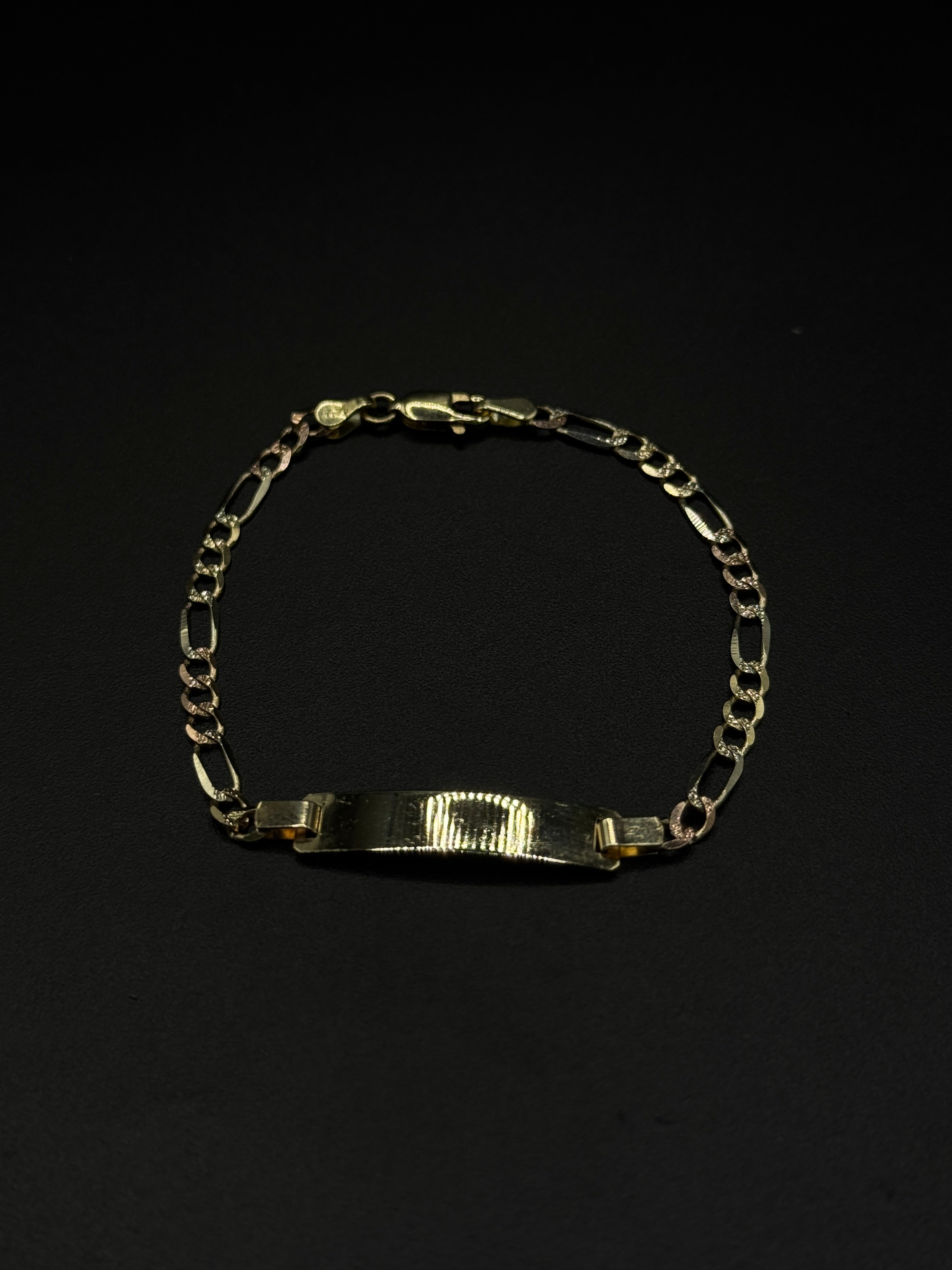 Baby Bracelet (3Tone)(Figaro Link) image 1