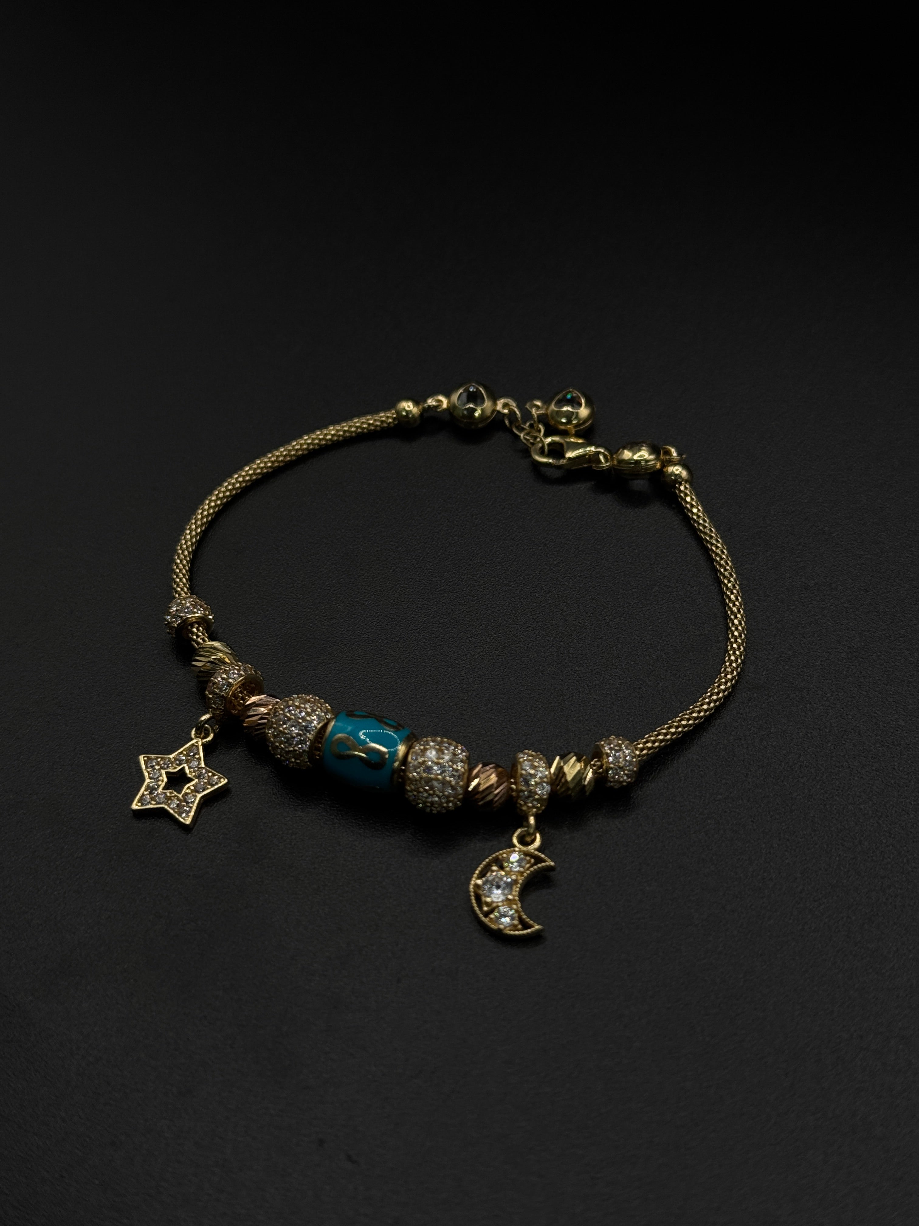 Womens Charm Bracelet image 0