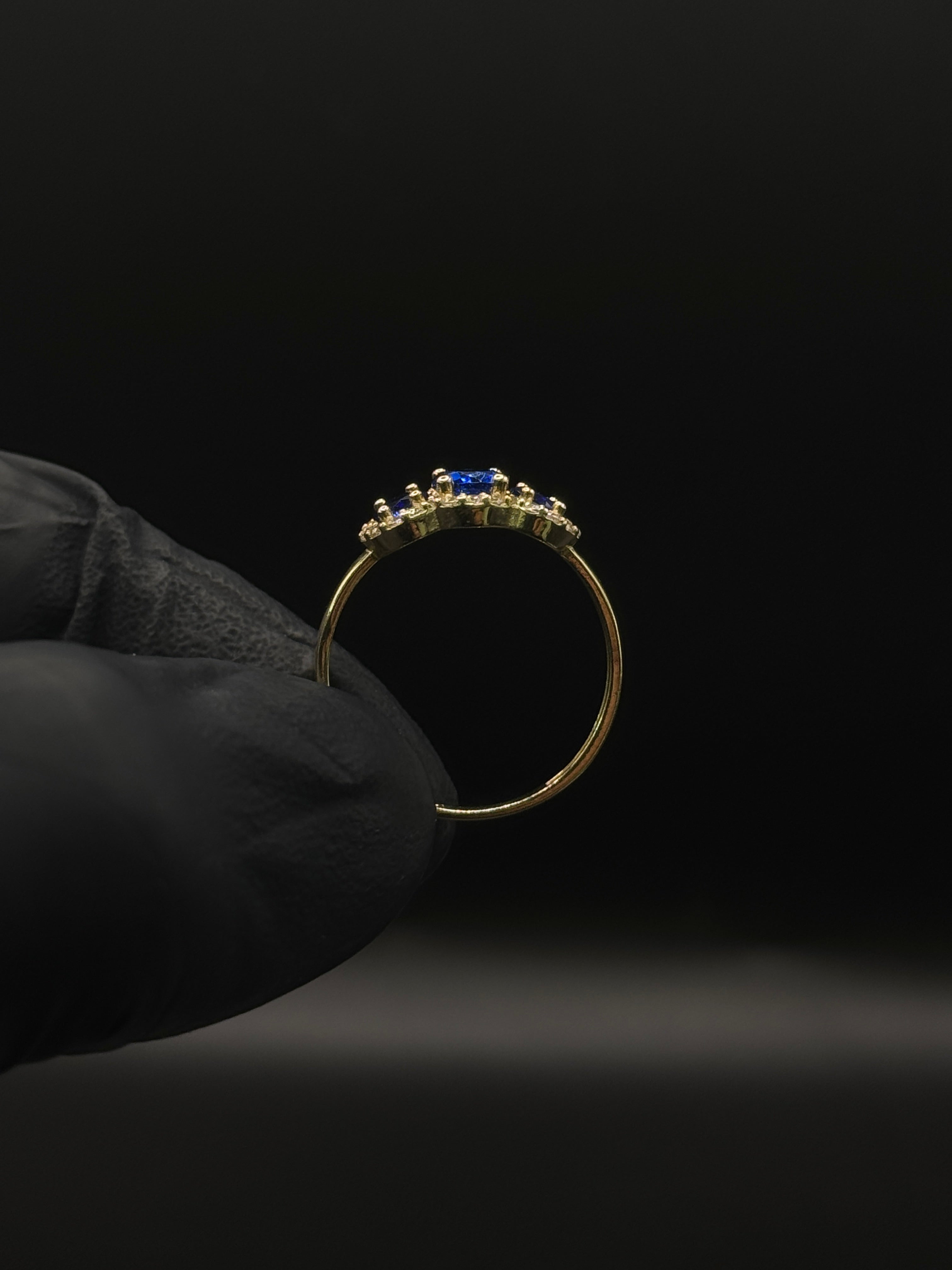 Womens Sapphire Ring image 1