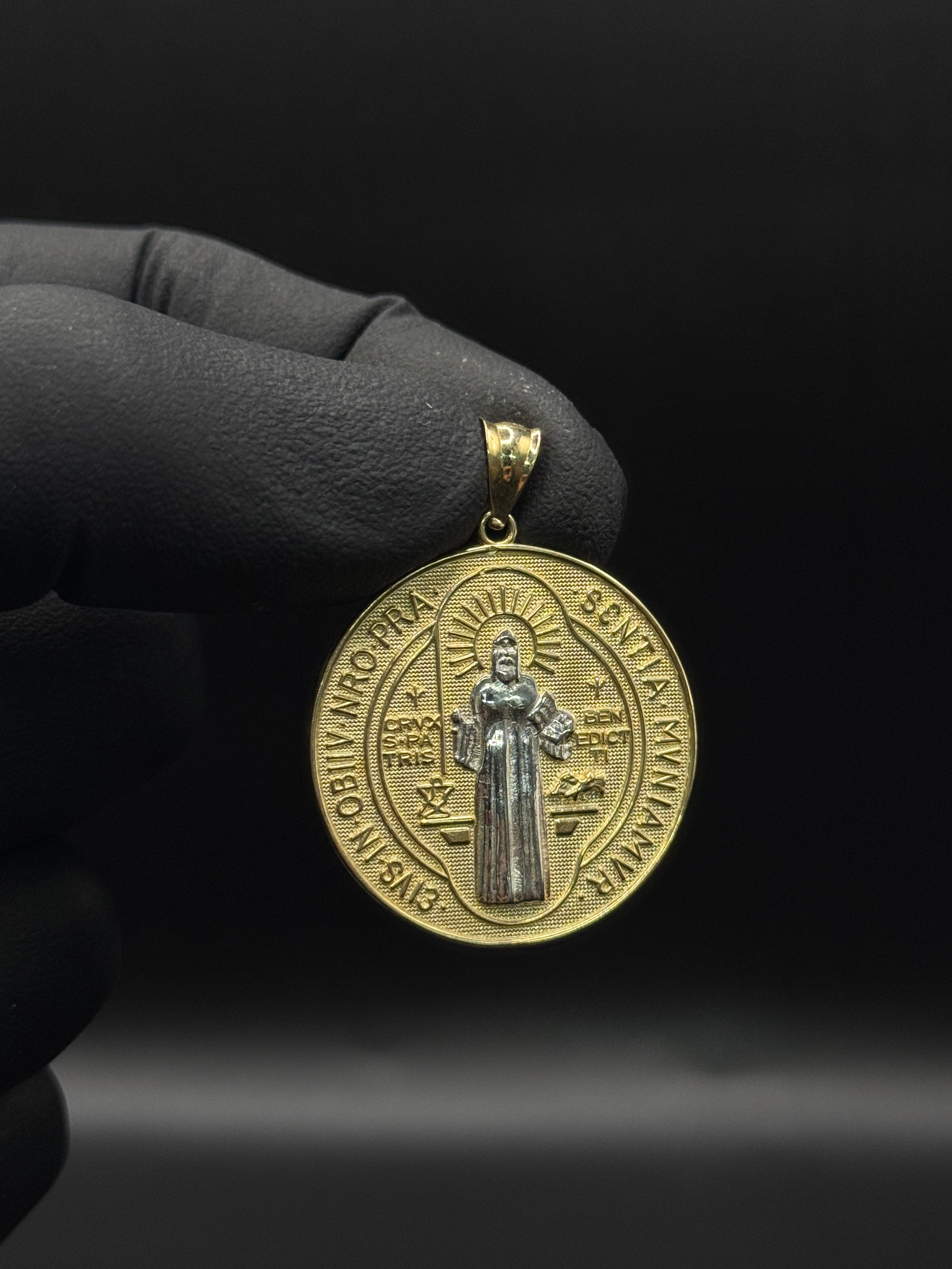 San Benito Pendant (Round) image 0