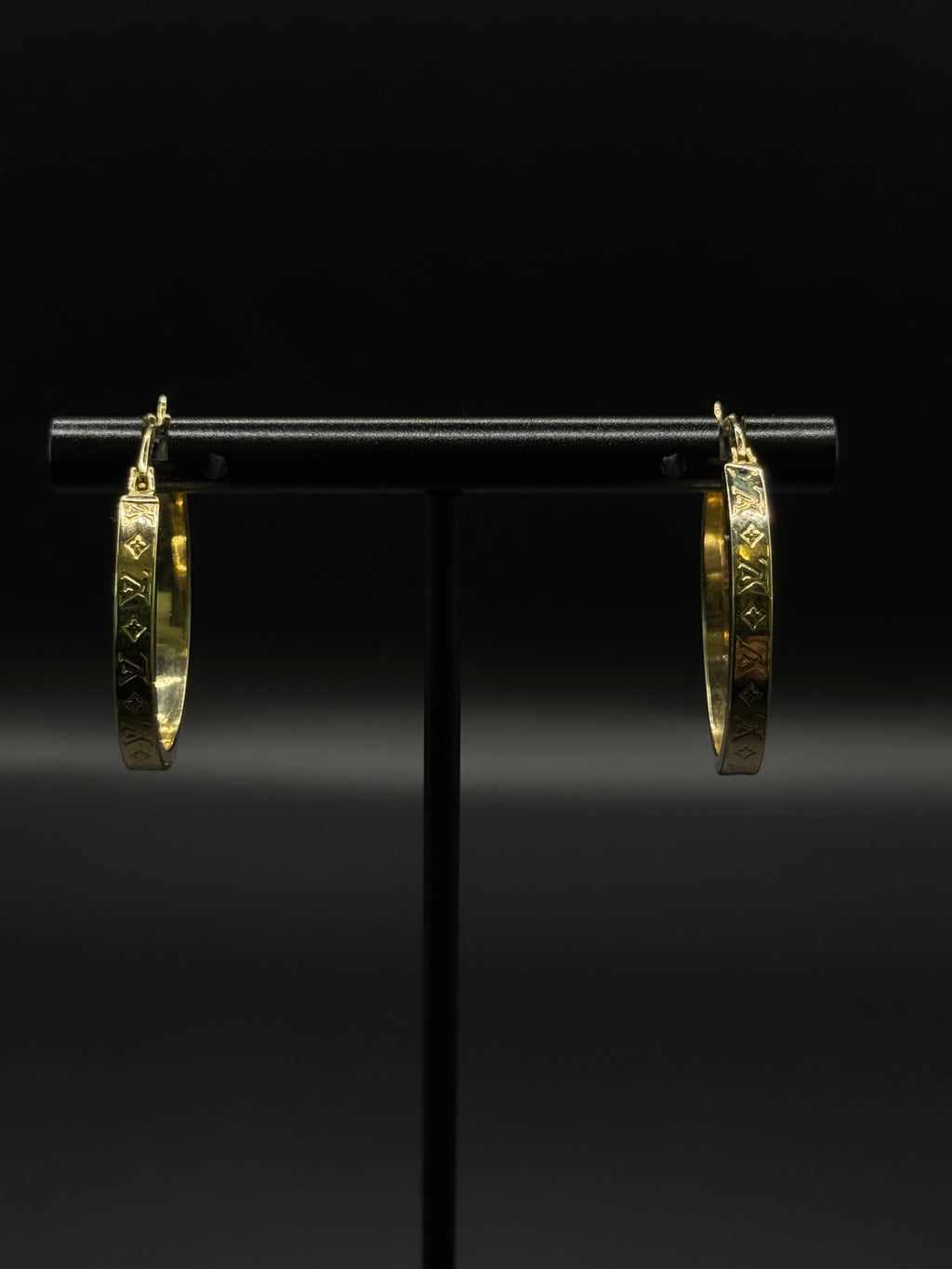 Womens Hoop Earrings image 0