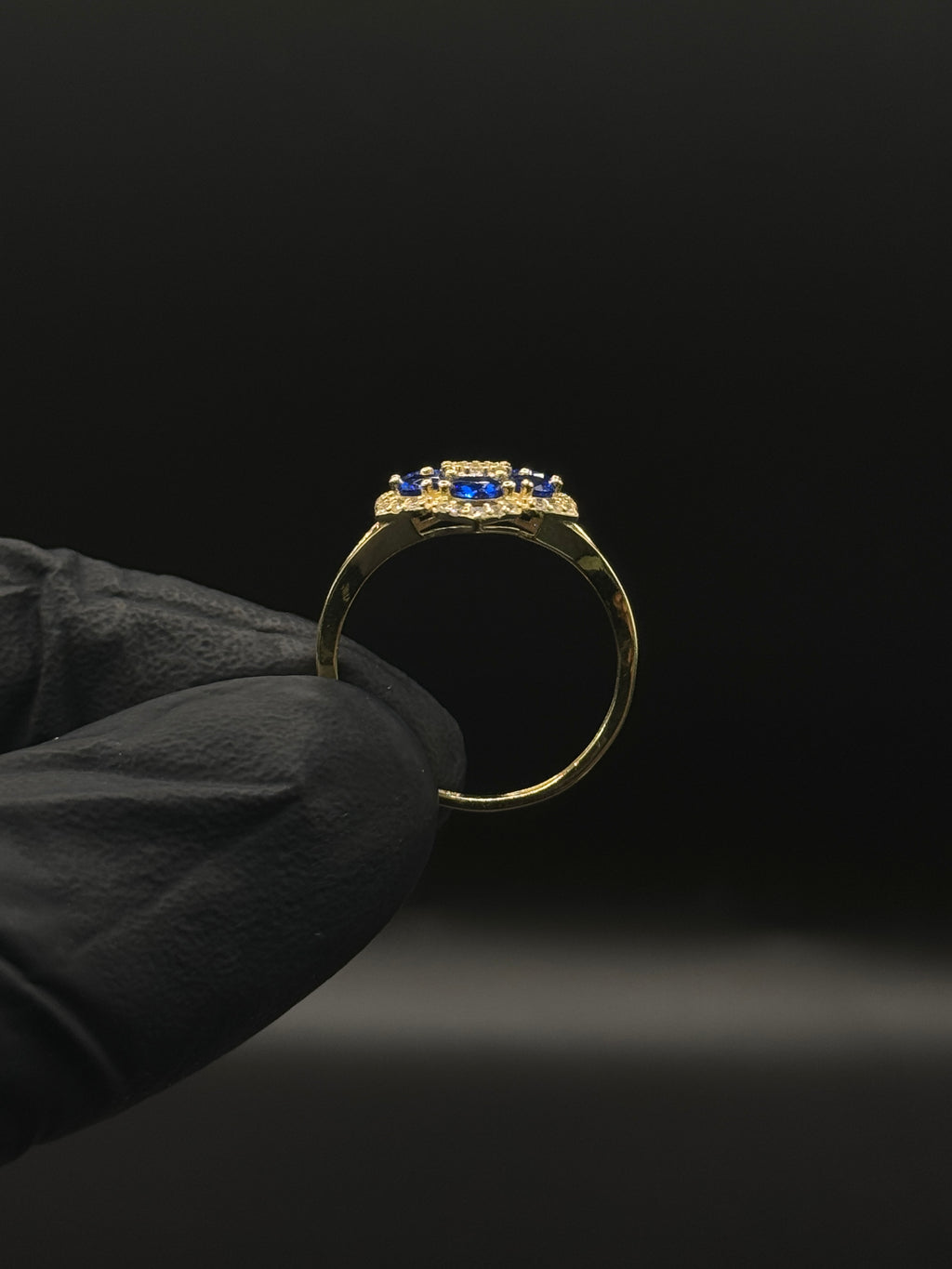 Womens Sapphire Flower Ring image 1