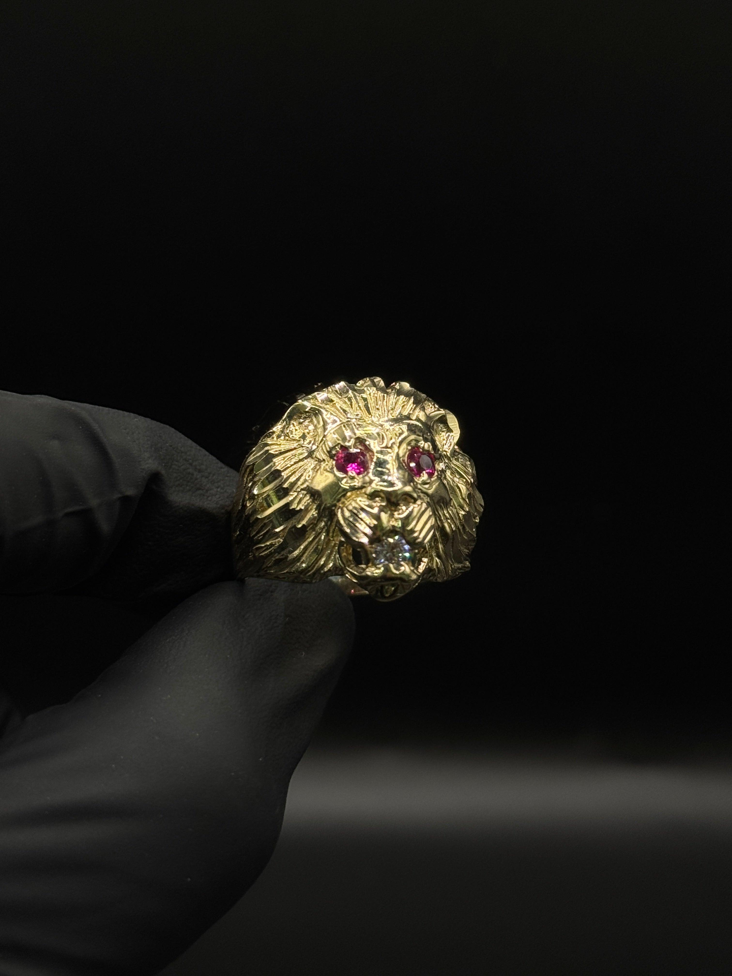Mens Lion Ring image 0